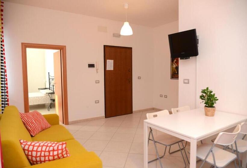 پانسیون Jonico Guest House