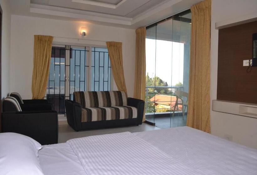 پانسیون Swiss Cottage