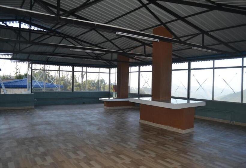 پانسیون Swiss Cottage