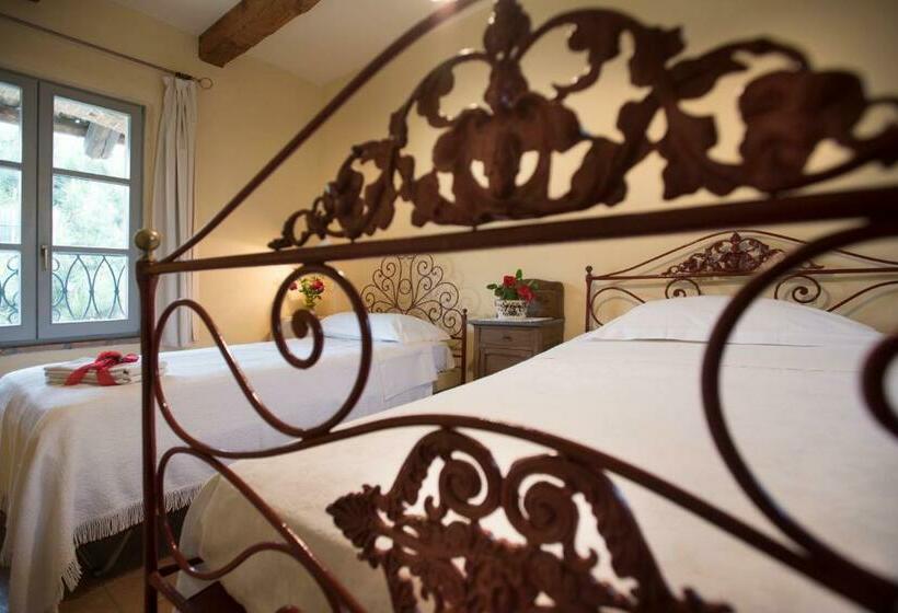 민박 Hazelnut Valley