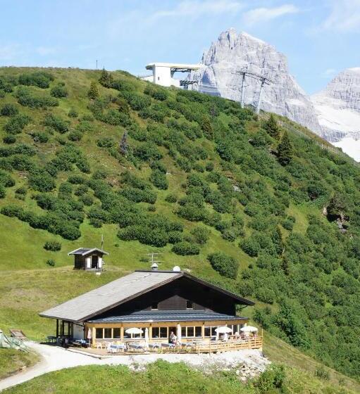 Отель Berggasthaus Edelweisshütte Ladurns