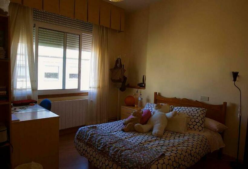 پانسیون Hostal A Pedra