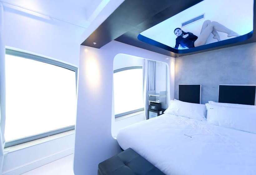 تختخواب و صبحانه Irooms Forum & Colosseum