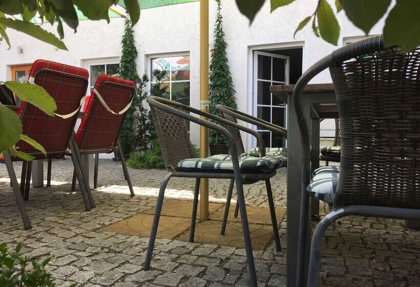 Fotos del hotel Alt Pension:  5