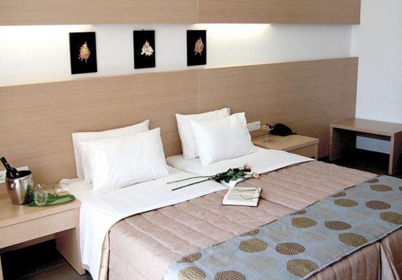 هتل Apolis Beachscape