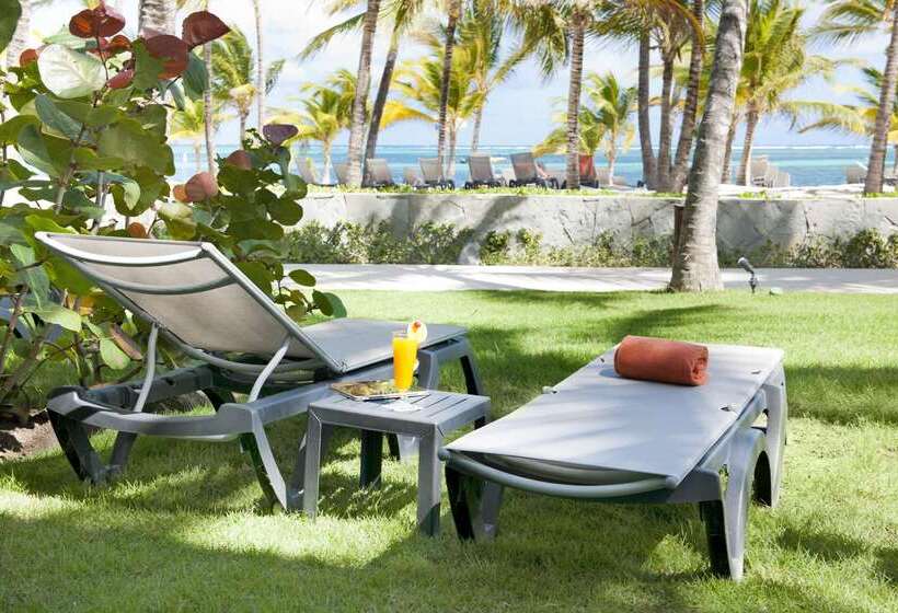 هتل Barcelo Bavaro Beach Adults Only All Inclusive