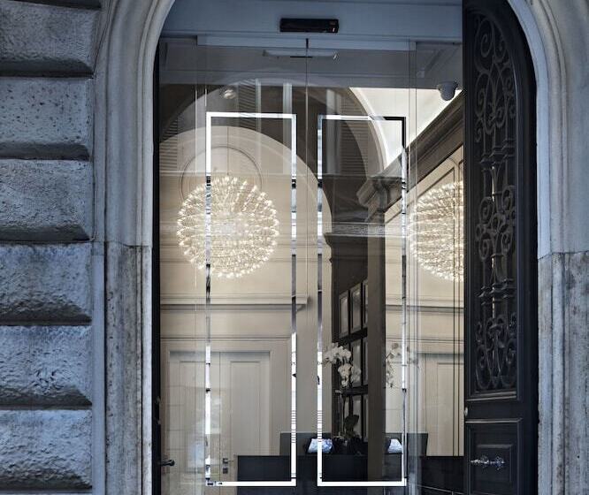 هتل Corso 281 Luxury Suites