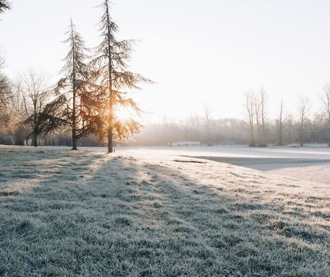 호텔 Donnington Grove Country Club