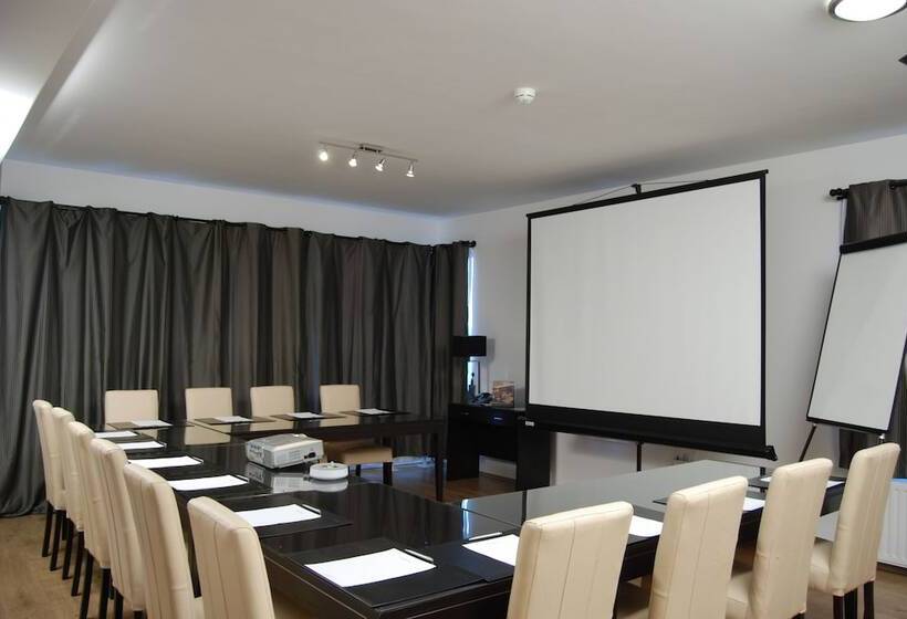 Fotos del hotel Escala Hotel & Suites:  9