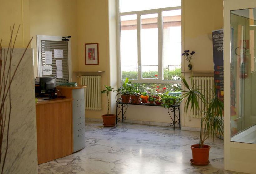 هتل Foresteria Roma Esercito Della Salvezza