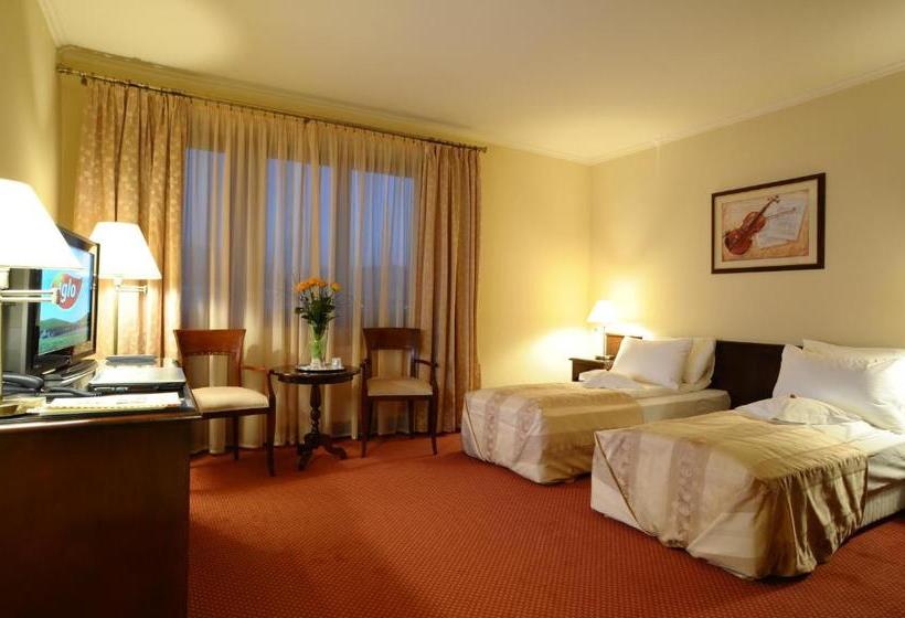 בית מלון כפרי Garden Club