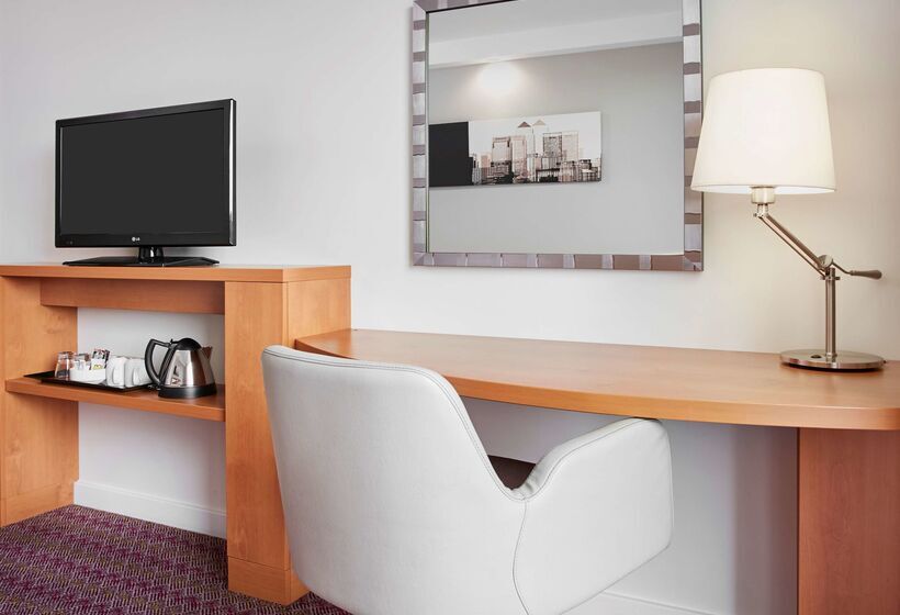 Hotel Hampton By Hilton London Waterloo