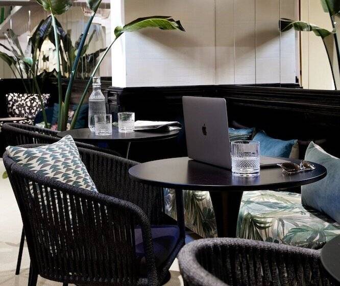 Fotos del hotel Infinity:  11