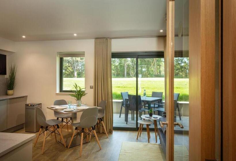 هتل Les Ormes Resort
