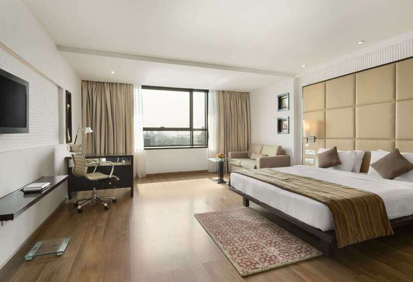 فندق Ramada By Wyndham Navi Mumbai