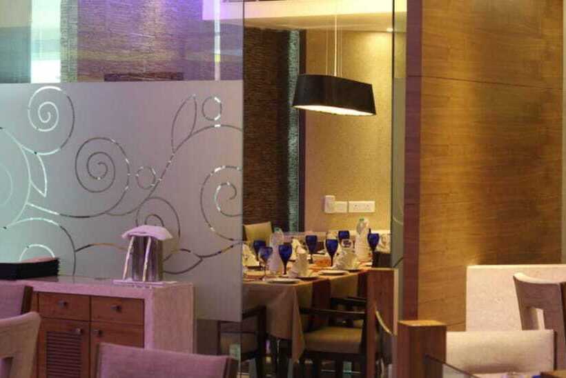 هتل Ramada By Wyndham Navi Mumbai