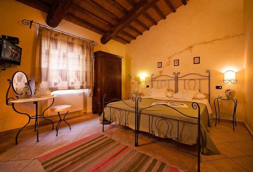 田舎風ホテル Agriturismo Il Felciaione