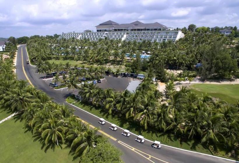 هتل Sea Links Beach Resort & Golf