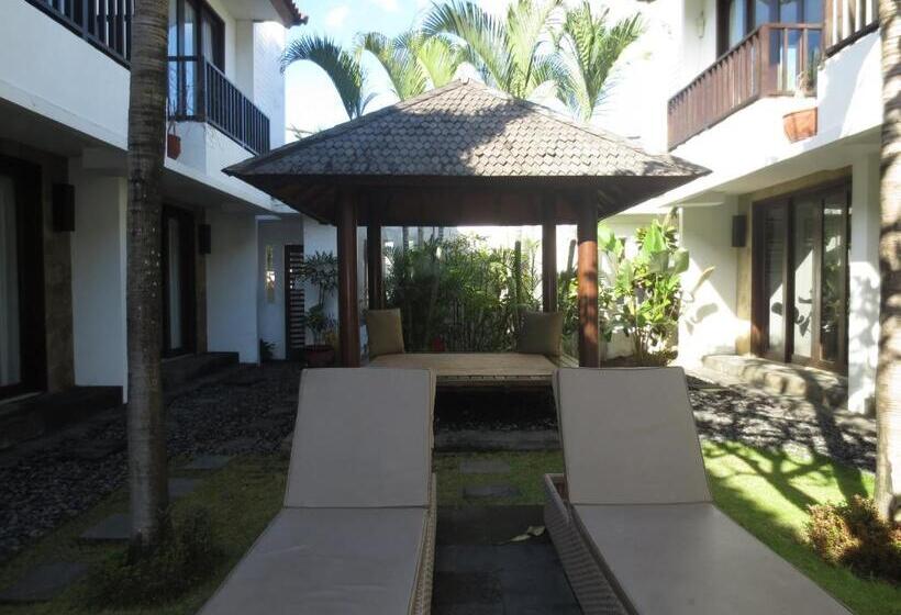 Fotos del hotel Seminyak Townhouse:  8