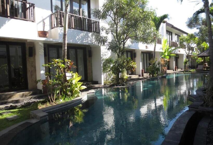 Fotos del hotel Seminyak Townhouse:  10