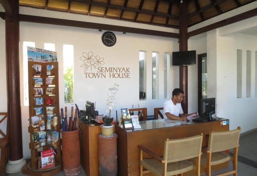 Fotos del hotel Seminyak Townhouse:  12
