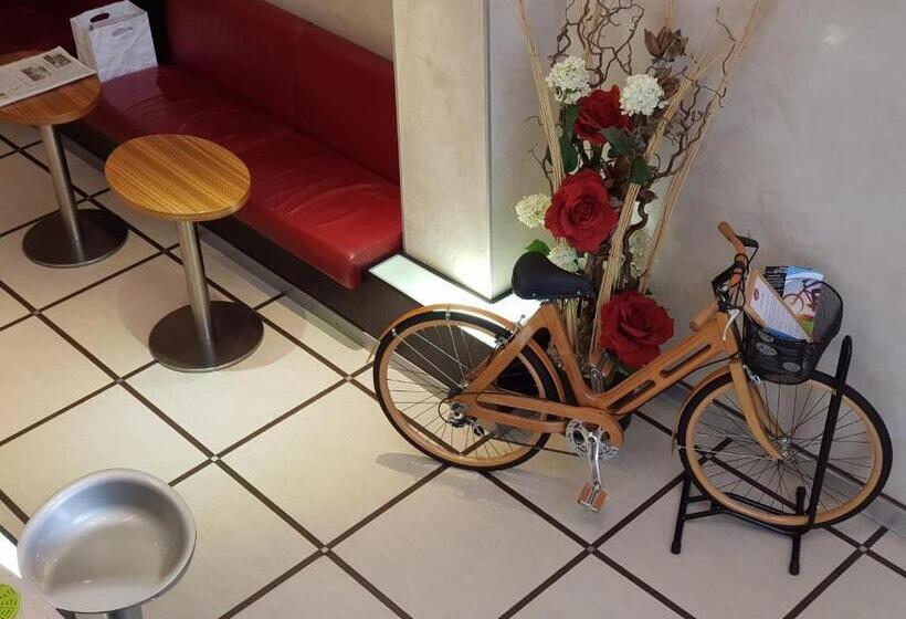 Fotos del hotel Susa:  47