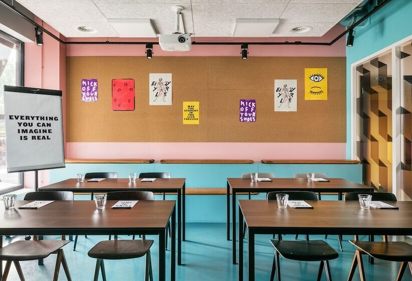 فندق The Social Hub Amsterdam West