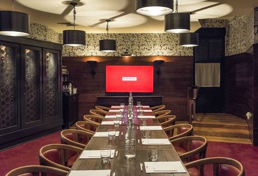 Fotos del hotel The Standard, High Line New York:  3