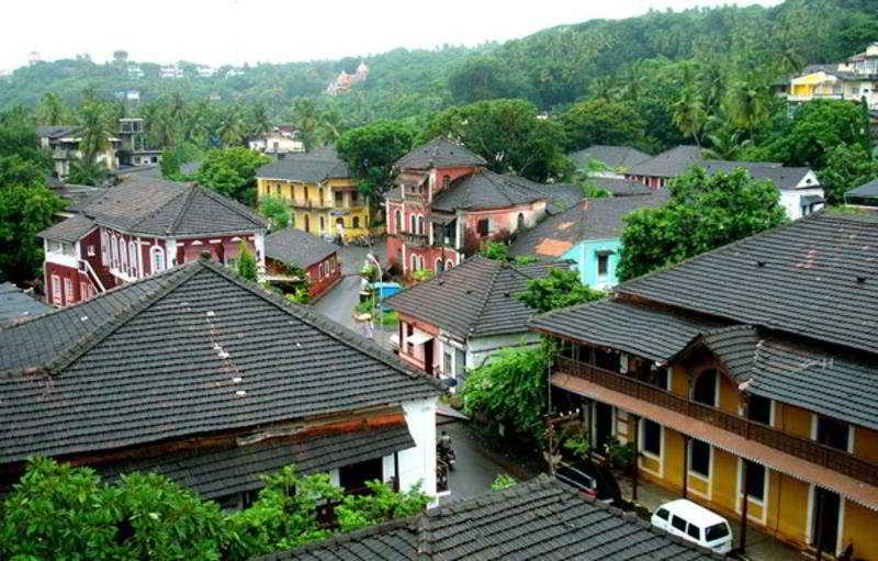 پانسیون Paradise Inn