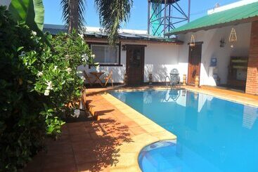 هتل Si Mi Capitán Cabañas & Habitaciones