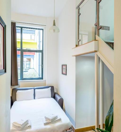 Km Apartments