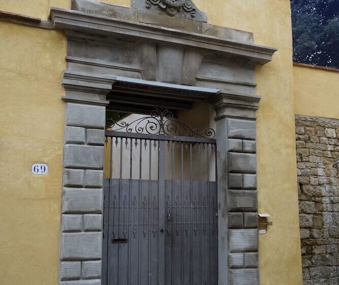 تختخواب و صبحانه Villa Malavolta