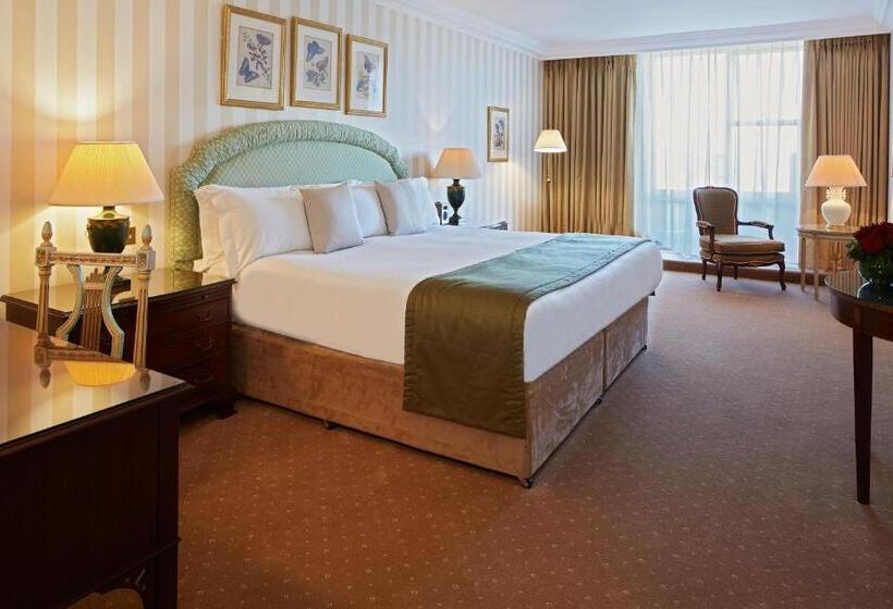 Cheval Thorney Court At Hyde Park