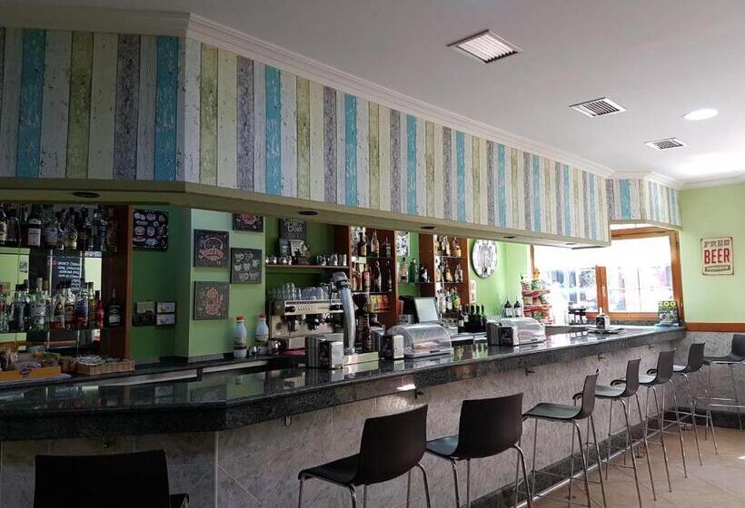 مسافرخانه Pension Amarantos