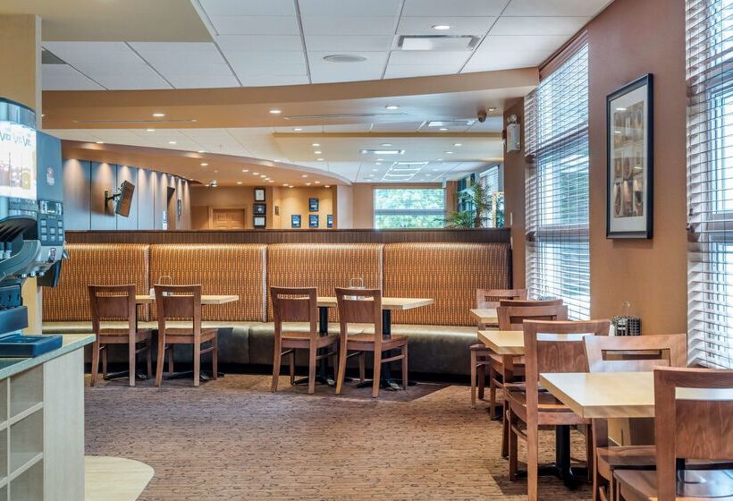 Best Western Plus, Bathurst Hotel & Suites