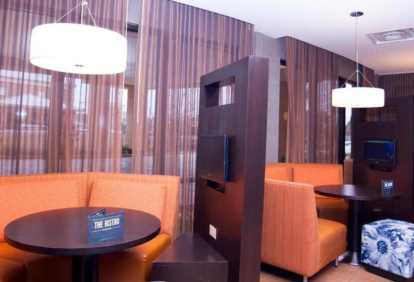 בית מלון כפרי Courtyard By Marriott Jackson Airport/pearl