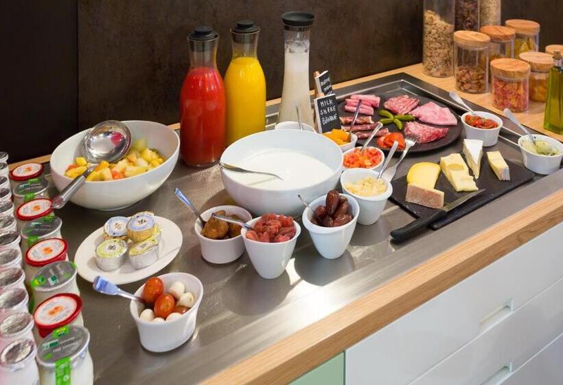 ホテル Hôtel Crayon Rouge