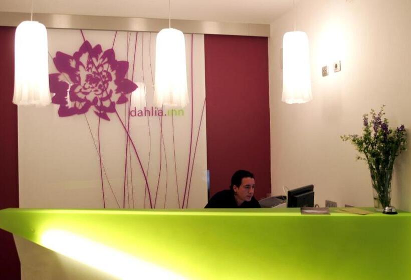 Fotos del hotel Dahlia Inn:  6