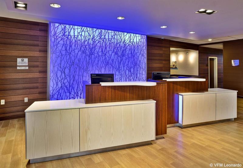 هتل Fairfield Inn & Suites By Marriott Jeffersonville I 71