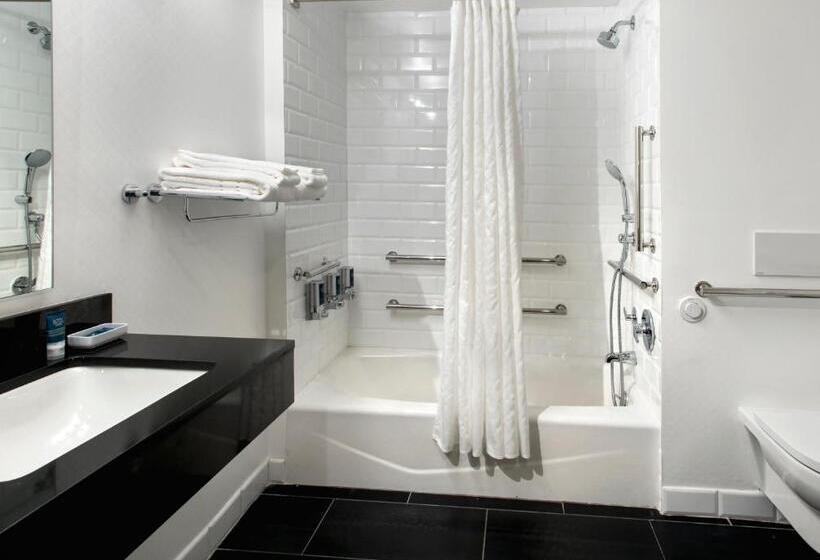 Fotos del hotel Four Points By Sheraton Manhattan Soho Village:  14