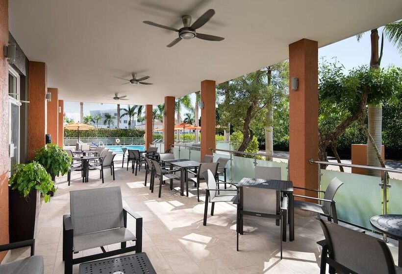 Fotos del hotel Four Points By Sheraton:  24