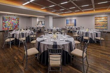 هتل Jw Marriott Houston Downtown