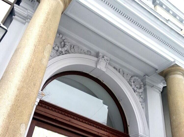 Fotos del hotel Kibi Rooms:  5