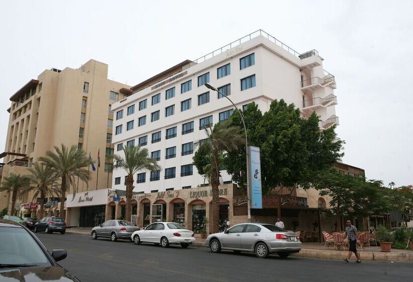 Hotel Mina