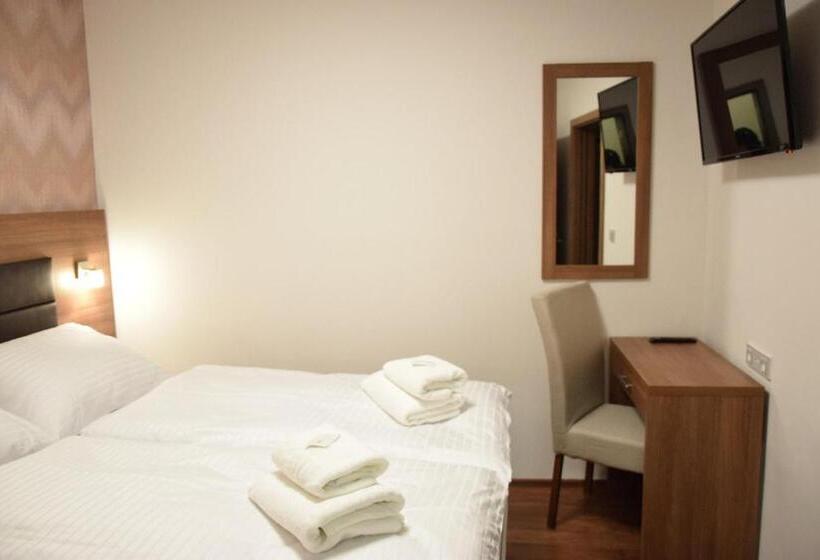 Fotos del hotel Prague Star:  2