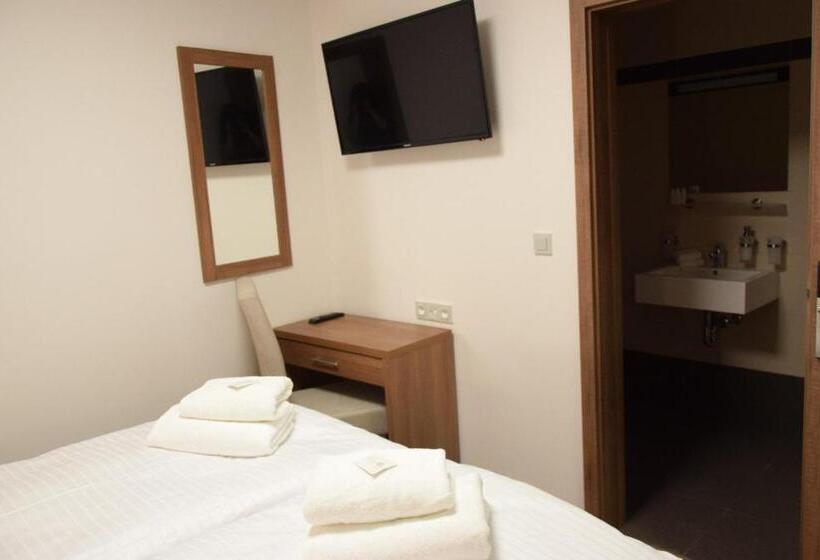 Fotos del hotel Prague Star:  7
