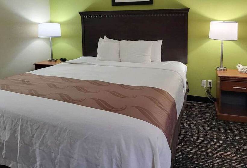 فندق Quality Inn & Suites Quantico