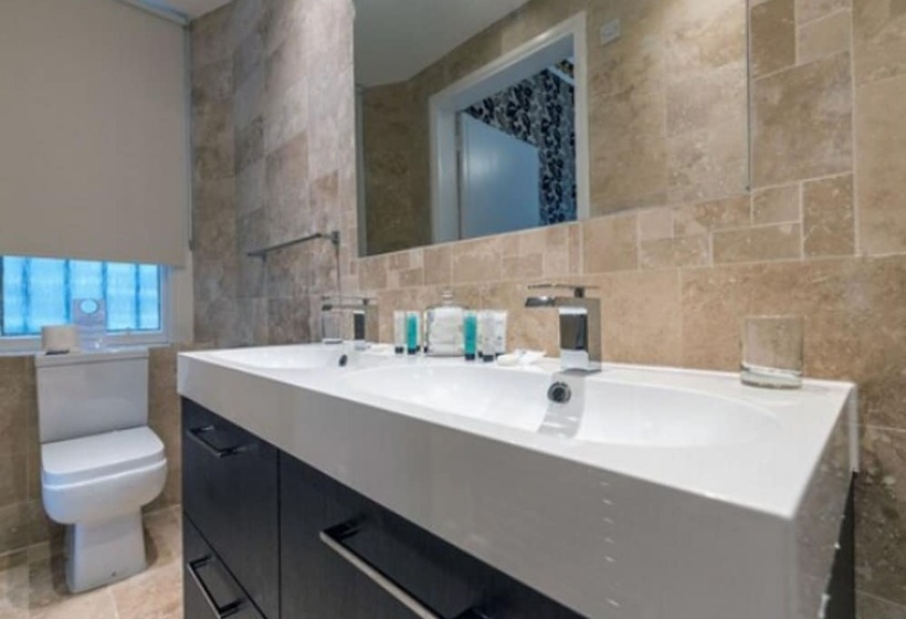 Fotos del hotel The Edinburgh Lodge:  17