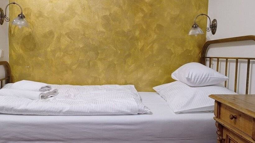 Fotos del hotel U Zlateho Jelena:  20