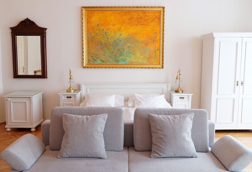 Fotos del hotel U Zlateho Jelena:  33